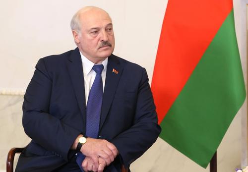 Белорусские оппозиционеры подозревают договорённость между Лукашенко и Трампом о снятии санкций Белорусские оппозиционеры подозревают договорённость между Лукашенко и Трампом о снятии санкций
