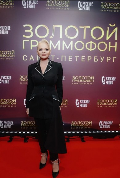 Концерт лауреатов Премии «Золотой Граммофон» в Северной столице дал старт череде мероприятий, посвященных 80-летию Великой Победы Концерт лауреатов Премии «Золотой Граммофон» в Северной столице дал старт череде мероприятий, посвященных 80-летию Великой Победы