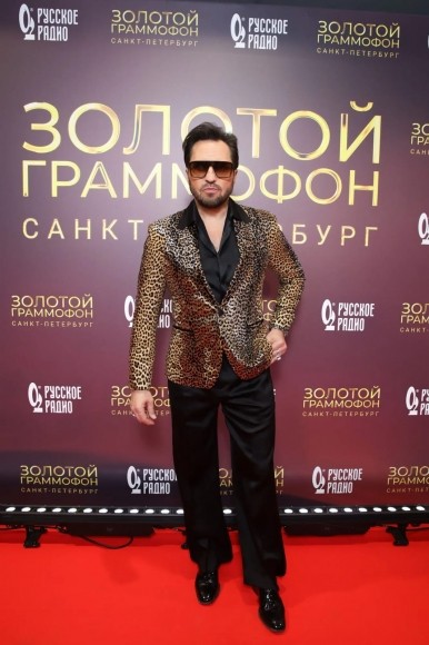 Концерт лауреатов Премии «Золотой Граммофон» в Северной столице дал старт череде мероприятий, посвященных 80-летию Великой Победы Концерт лауреатов Премии «Золотой Граммофон» в Северной столице дал старт череде мероприятий, посвященных 80-летию Великой Победы