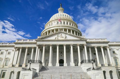 Политолог сообщил, что соперничество между США и ЕС лишь сближает Москву с Трампом Политолог сообщил, что соперничество между США и ЕС лишь сближает Москву с Трампом