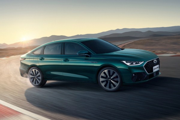 Chery Arrizo 8 Pro: новый мотор и оригинальный облик, на подходе ещё более мощная версия Chery Arrizo 8 Pro: новый мотор и оригинальный облик, на подходе ещё более мощная версия