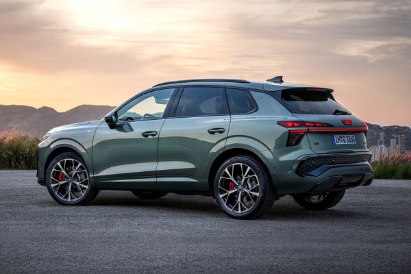 Новый Audi Q3: странности в эргономике, отделка из вторсырья и прежняя платформа Новый Audi Q3: странности в эргономике, отделка из вторсырья и прежняя платформа