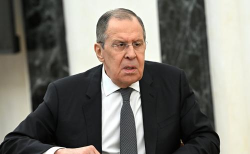 Лавров: у Запада не получится нанести России поражение, используя Киев как таран Лавров: у Запада не получится нанести России поражение, используя Киев как таран