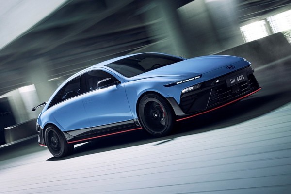 Долгожданный спортседан Hyundai Ioniq 6 N оказался бесконечно далёк от Xiaomi SU7 Ultra Долгожданный спортседан Hyundai Ioniq 6 N оказался бесконечно далёк от Xiaomi SU7 Ultra