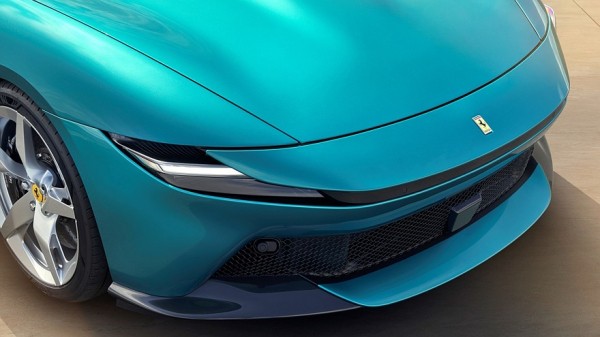 Ferrari Amalfi пришёл на смену модели Roma: тот же профиль, но с массой новых деталей Ferrari Amalfi пришёл на смену модели Roma: тот же профиль, но с массой новых деталей