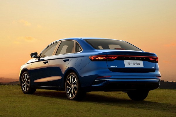 Анонсирован седан Geely Emgrand нового поколения: гораздо больше и мощнее предшественника Анонсирован седан Geely Emgrand нового поколения: гораздо больше и мощнее предшественника
