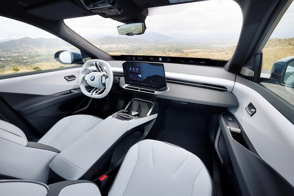 Новый BMW iX3: узкие ноздри, эксцентричный салон, 800 вольт и суперкомпьютеры Новый BMW iX3: узкие ноздри, эксцентричный салон, 800 вольт и суперкомпьютеры