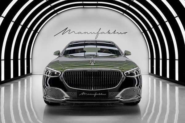 Mercedes-Maybach S-Class обзавёлся спецверсией V12 Edition с декором из золота Mercedes-Maybach S-Class обзавёлся спецверсией V12 Edition с декором из золота