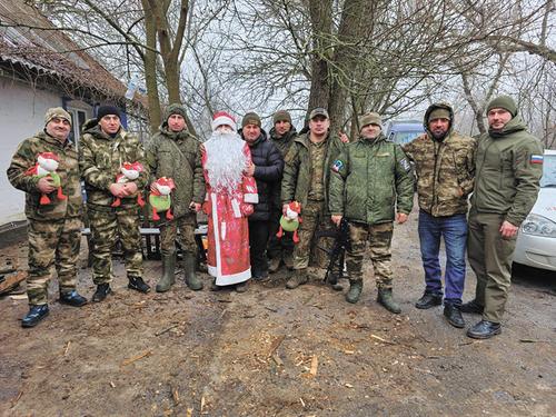 Подарки военнослужащим и&nbsp;детям Донбасса 