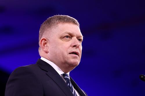 Политолог Семибратов: вполне возможно, что после поражения Орбана карьера Фицо и Вучича пойдет на спад Политолог Семибратов: вполне возможно, что после поражения Орбана карьера Фицо и Вучича пойдет на спад