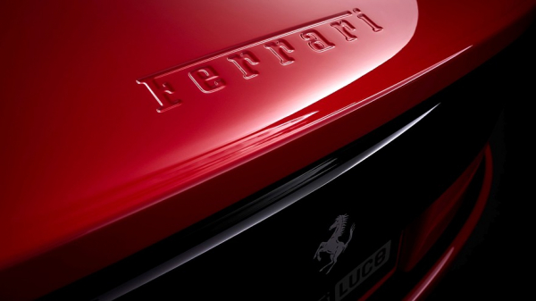 Электрический лифтбек Ferrari Luce: шок-дизайн, 4 мотора, 1050 л.с. и 2,5 с до «сотни» Электрический лифтбек Ferrari Luce: шок-дизайн, 4 мотора, 1050 л.с. и 2,5 с до «сотни»