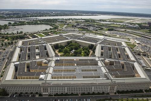 Шеф Пентагона Хегсет: США в 2027 г. намерены увеличить численность своей армии Шеф Пентагона Хегсет: США в 2027 г. намерены увеличить численность своей армии