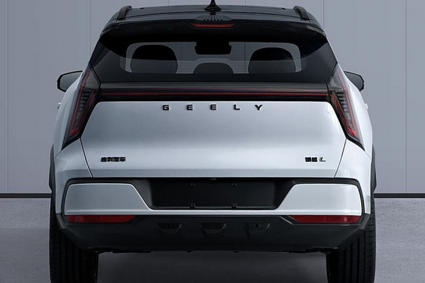 Geely Atlas с другим дизайном показали на официальных фото, он объявлен новым поколением Geely Atlas с другим дизайном показали на официальных фото, он объявлен новым поколением
