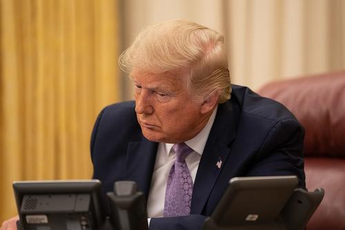 Трамп сообщил об успешном обмене пленными между Украиной и РФ, когда он еще не начался Трамп сообщил об успешном обмене пленными между Украиной и РФ, когда он еще не начался