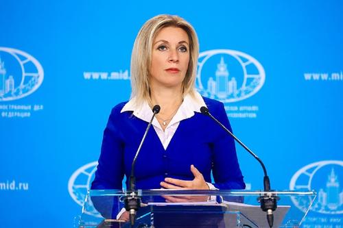 Захарова прокомментировала сообщения о полете спецборта из России в США Захарова прокомментировала сообщения о полете спецборта из России в США